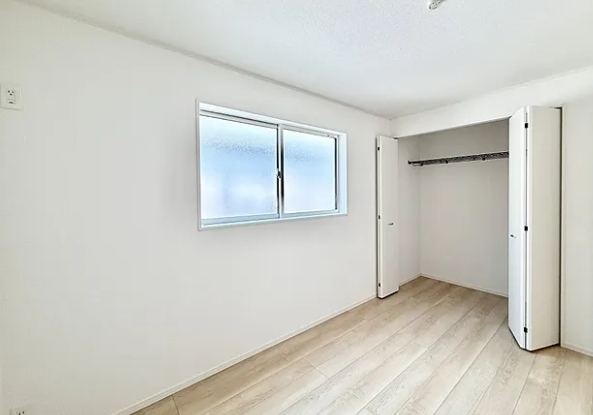 相模原市中央区上溝の新築戸建て2の洋室2の写真