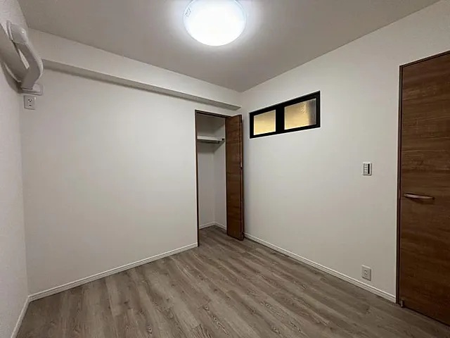 八王子市散田町1丁目の中古マンションの洋室3の写真