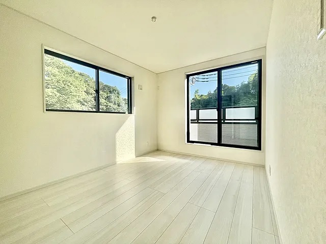 町田市上小山田町の中古戸建て10の洋室1の写真
