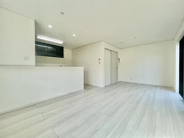 町田市上小山田町の中古戸建て10のダイニングの写真