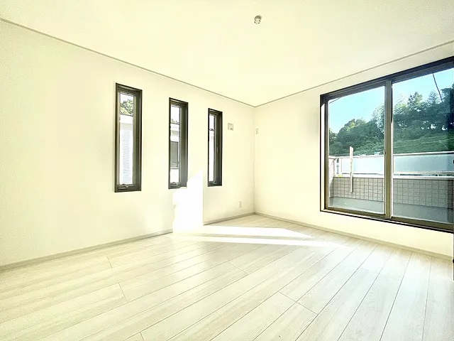 町田市上小山田町の中古戸建て11の洋室1の写真