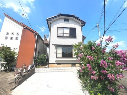 町田市高ヶ坂5丁目の中古戸建ての外観の写真