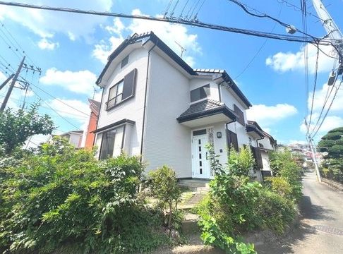 町田市高ヶ坂5丁目の中古戸建ての外観の写真