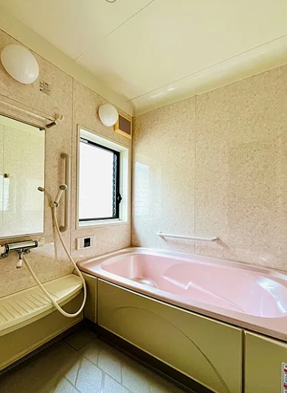 町田市能ヶ谷6丁目の中古戸建てのバスルームの写真