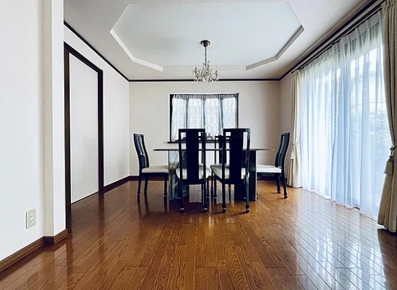 町田市能ヶ谷6丁目の中古戸建てのダイニングの写真