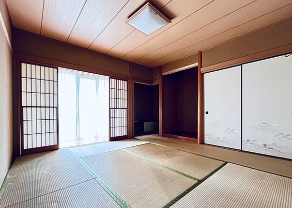 町田市能ヶ谷6丁目の中古戸建ての和室の写真
