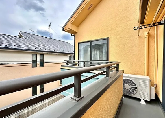 町田市小山町の中古戸建てのバルコニーの写真