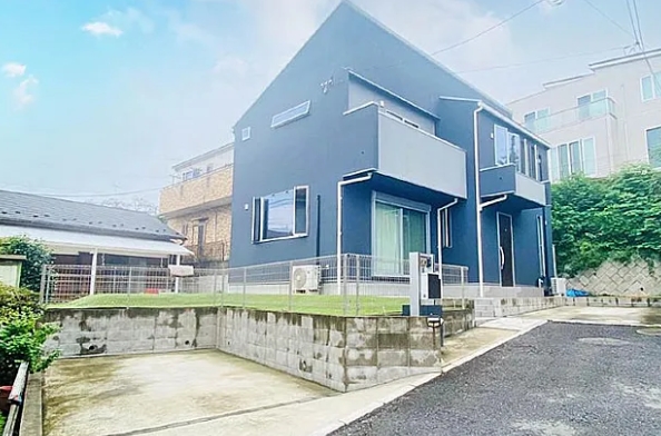 町田市常盤町の中古戸建ての外観の写真