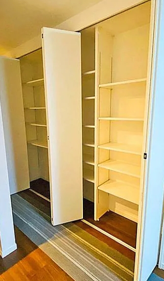 町田市常盤町の中古戸建てのパントリーの写真
