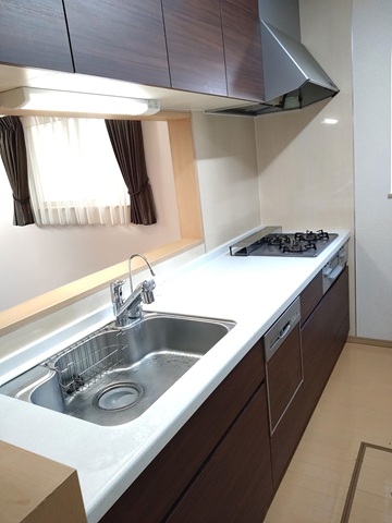 町田市鶴間6丁目の中古戸建てのキッチンの写真