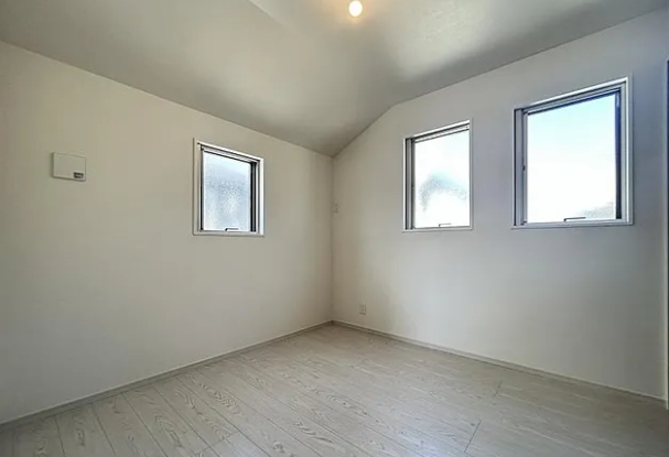 相模原市中央区宮下本町3丁目の新築戸建て2の洋室3の写真