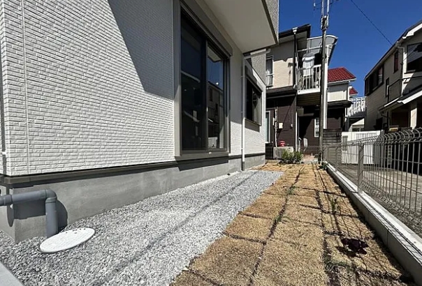 相模原市中央区宮下本町3丁目の新築戸建て2の庭の写真