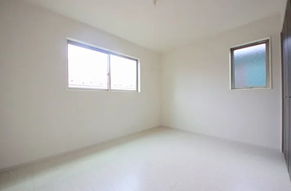 相模原市南区相南2丁目の新築戸建て1の洋室2の写真