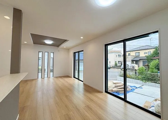 相模原市南区相南3丁目の新築戸建て2のリビングの写真