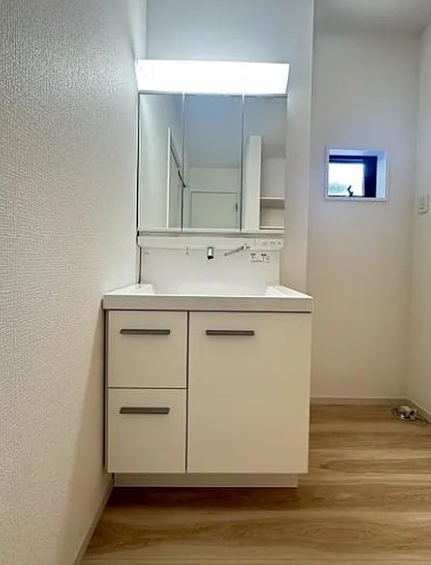 相模原市緑区町屋2丁目の新築戸建て1の洗面化粧台の写真