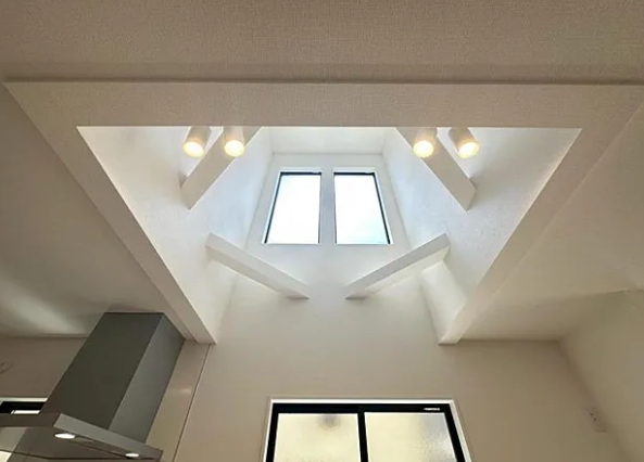 相模原市緑区町屋2丁目の新築戸建て1の吹抜けの写真