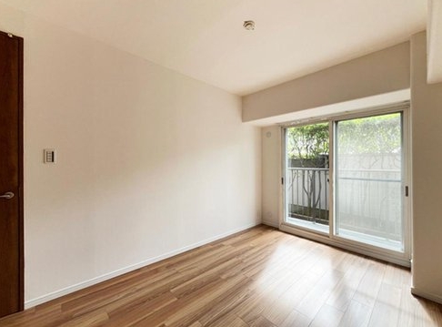 八王子市台町の中古マンションの洋室2の写真