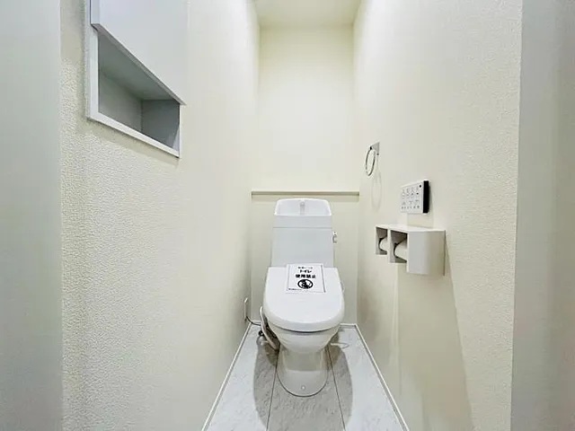 八王子市台町4丁目の新築戸建てのトイレの写真