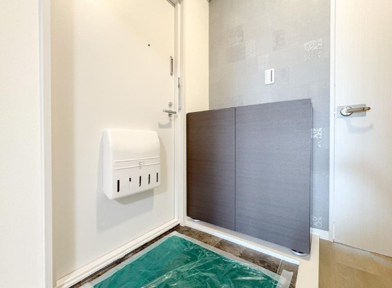 八王子市台町4丁目の中古マンションの玄関の写真