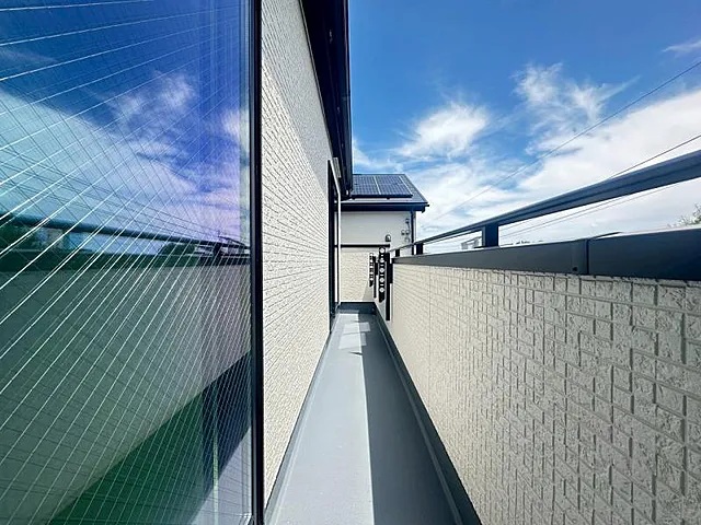 八王子市富士見町の新築戸建て1号棟のバルコニーの写真