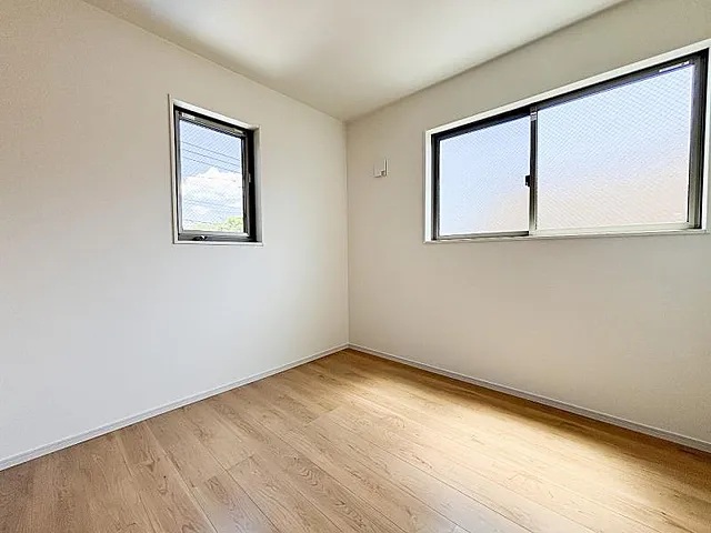 八王子市富士見町の新築戸建て1号棟の洋室2の写真