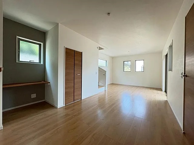 八王子市富士見町の新築戸建て1号棟のリビングの写真