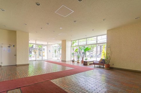 八王子市初沢町の中古マンションの共有部分の写真