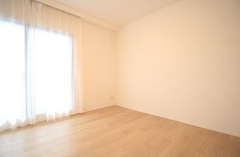 八王子市狭間町の中古マンションの洋室2の写真