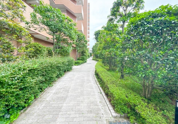 八王子市狭間町の中古マンションの共有部分の写真