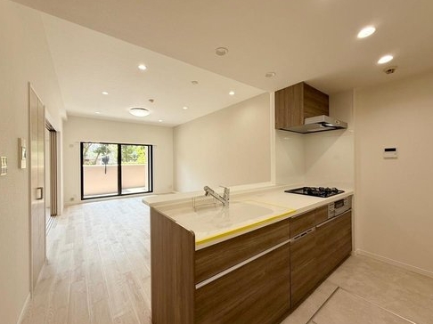 八王子市狭間町の中古マンションのキッチンの写真