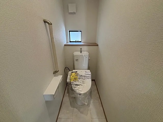 八王子市上壱分方町の新築戸建てC号棟のトイレの写真