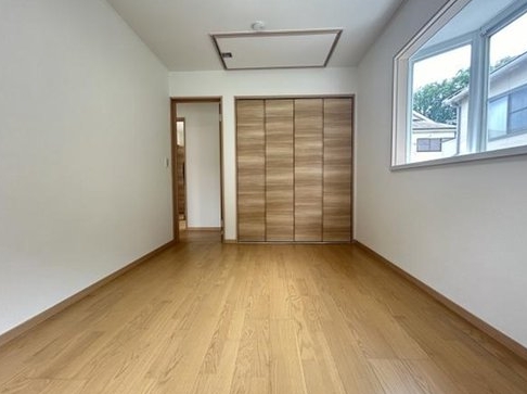 八王子市加住町2丁目の中古戸建ての洋室4の写真