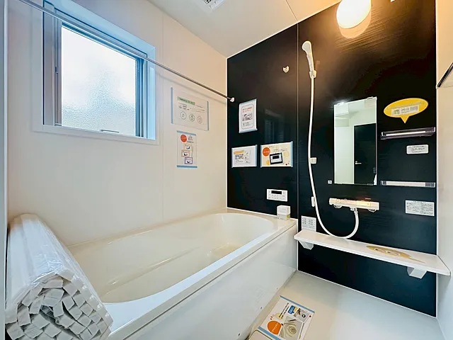 八王子市片倉町の新築戸建てのバスルームの写真