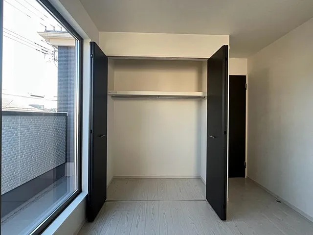 八王子市片倉町の新築戸建ての収納の写真