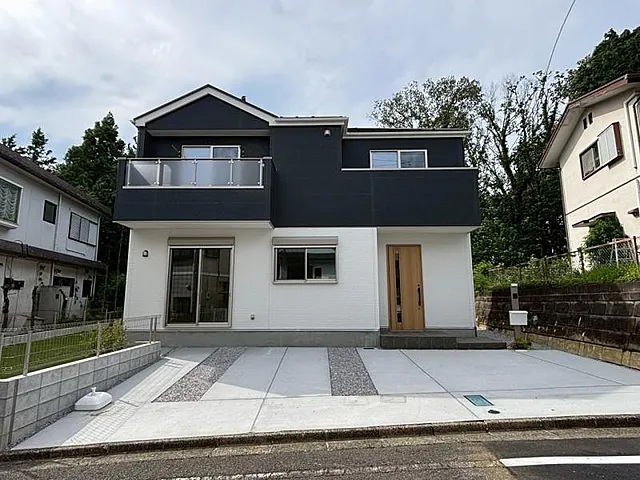 八王子市片倉町の新築戸建ての外観の写真