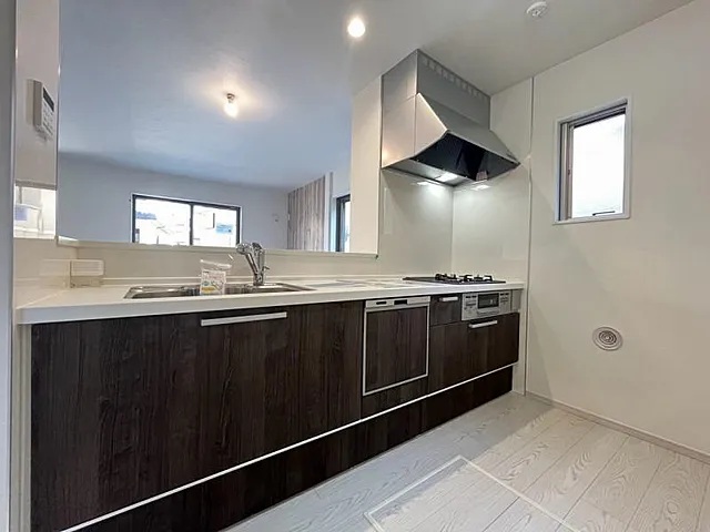 八王子市片倉町の新築戸建てのキッチンの写真