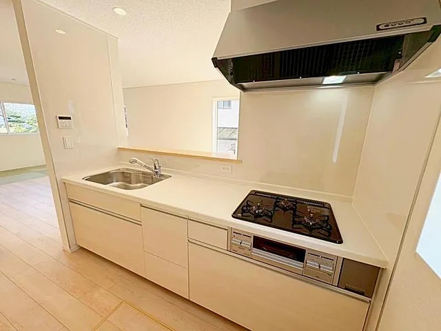 八王子市川口町の新築戸建てのキッチンの写真