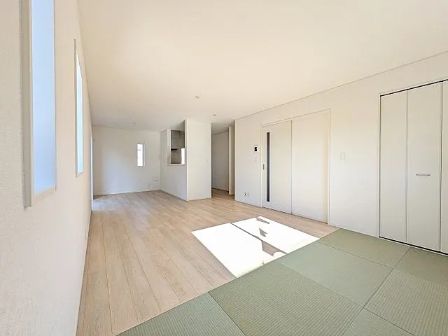 八王子市川口町の新築戸建てのリビングの写真