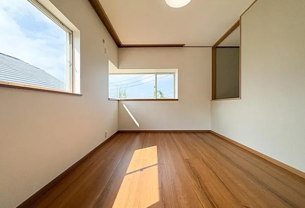 八王子市絹ケ丘１丁目の中古戸建ての洋室1の写真