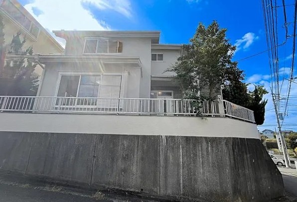 八王子市絹ケ丘１丁目の中古戸建ての外観の写真