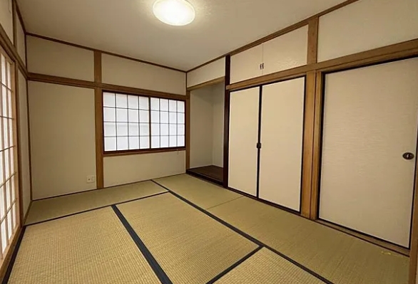 八王子市北野台1丁目の中古戸建ての和室の写真