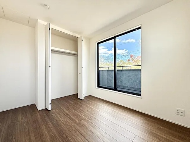 八王子市丸山町の新築戸建て2号棟の洋室2の写真