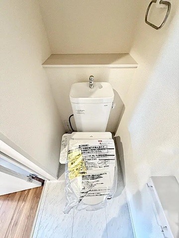 八王子市丸山町の新築戸建て2号棟のトイレの写真