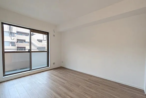 八王子市松木の中古マンションの洋室3の写真