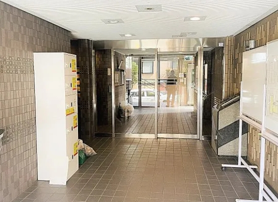 八王子市松木の中古マンションの共有部分の写真