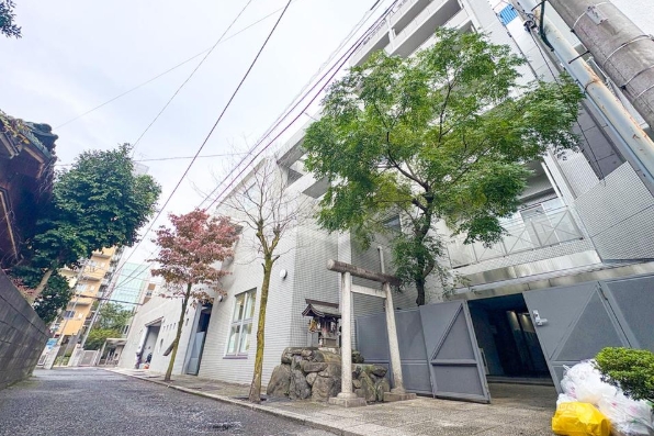 八王子市南町の中古マンションの外観の写真