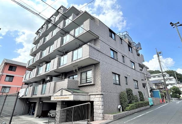 八王子市南大沢1丁目の中古マンションの外観の写真