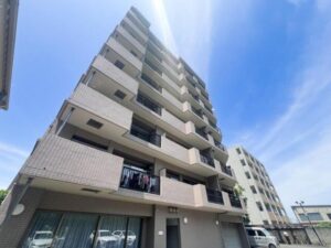 八王子市南大沢1丁目の中古マンションの外観の写真