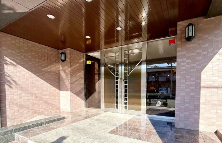 八王子市南大沢2丁目の中古マンションの共用部分の写真