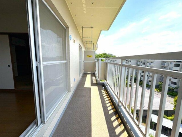 八王子市南大沢3丁目の中古マンション5階のバルコニーの写真